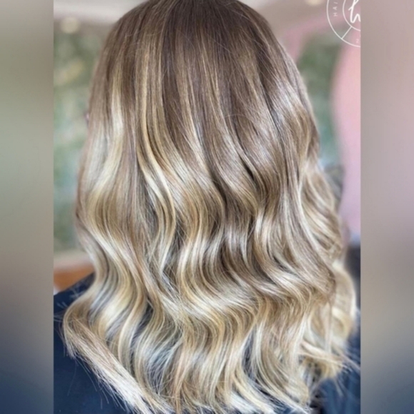 Redken Shades EQ Hair Gloss (Toner) 08GI ST. Barths - Picture 2 of 3